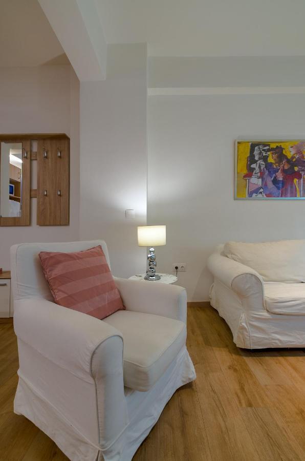 Nice 1Bd Apartment Close To Metro Station Ampelokipoi Athens Ngoại thất bức ảnh