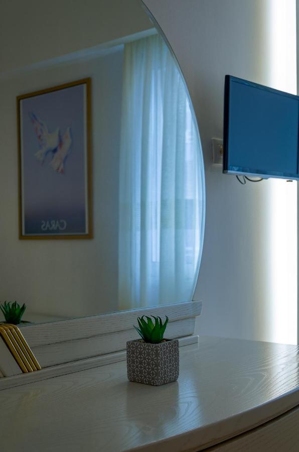 Nice 1Bd Apartment Close To Metro Station Ampelokipoi Athens Ngoại thất bức ảnh